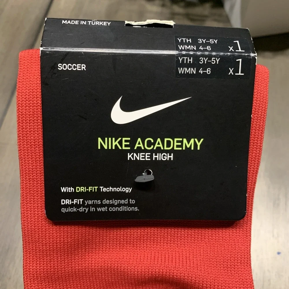 Nike Academy Knee High Soccer Socks Red Size YTH 3Y- 5Y New WT- (Womens Sz-4/6)
